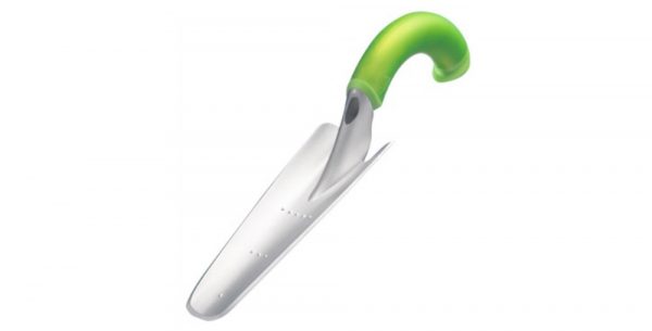 Buy ergonomic bulb trowel from lawn care equipment suppliers